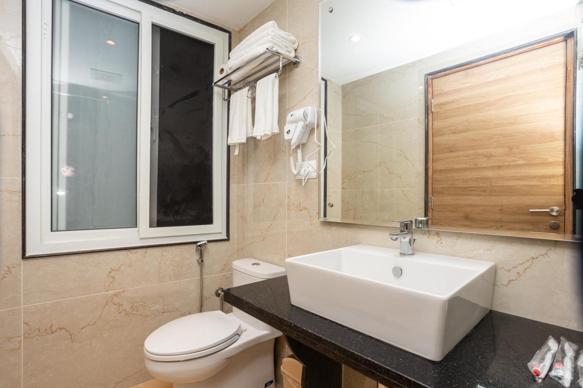 Shuvatara Suites & Spa, Thamel Katmandu Eksteriør billede