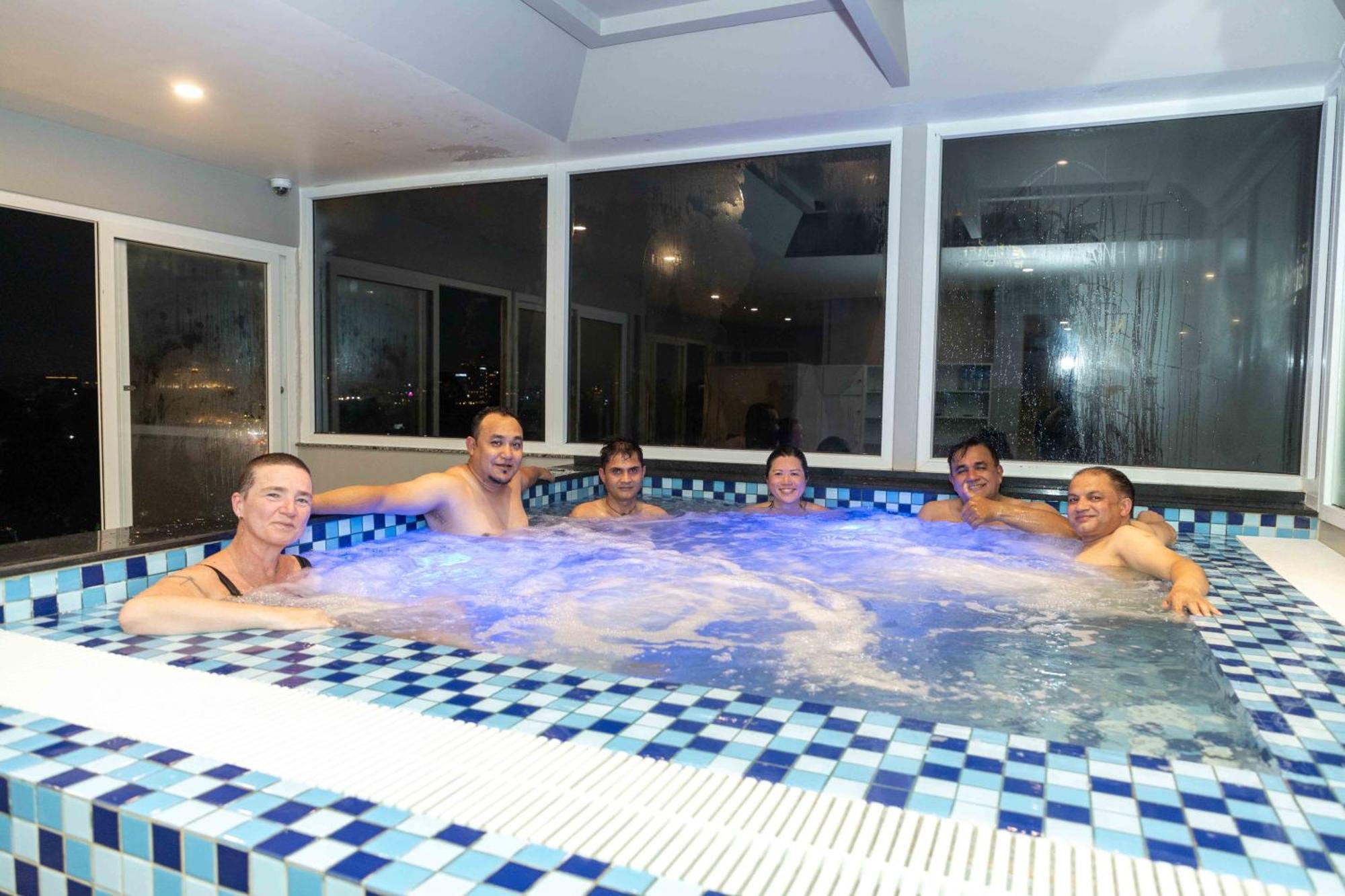 Shuvatara Suites & Spa, Thamel Katmandu Eksteriør billede
